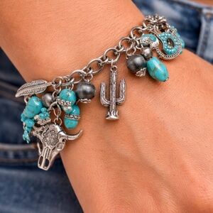 Southwestern Silver Charm Bracelet Turquoise Beads Bull Skull‎ Cactus Charms